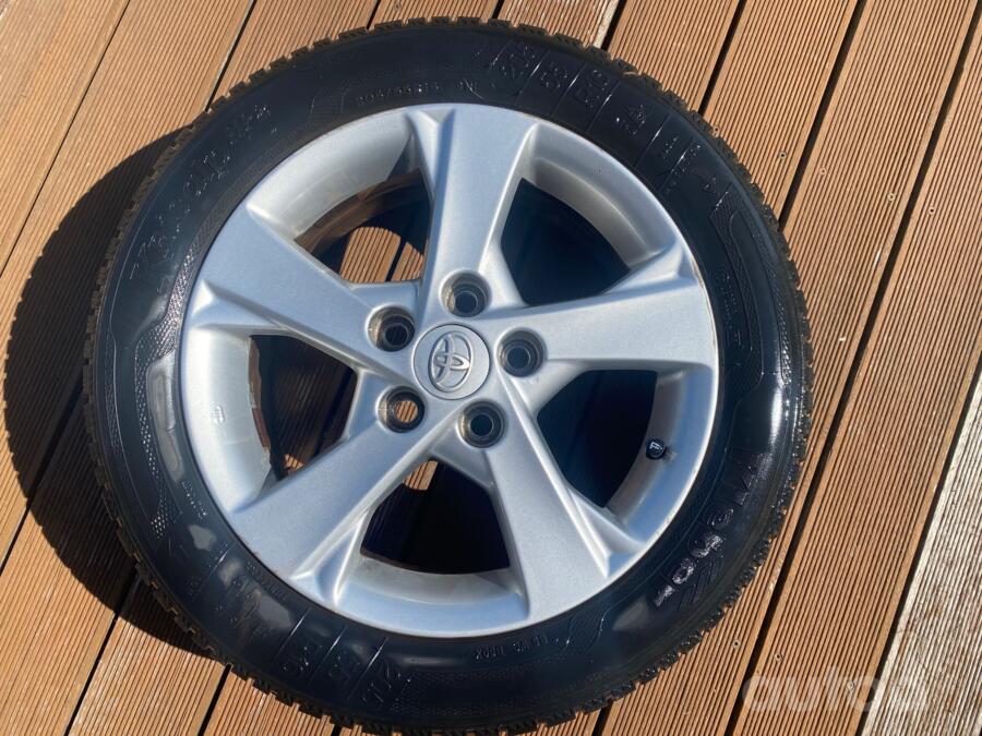 Toyota, valuveljed