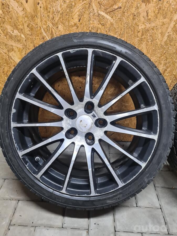 Fondmetal, valuveljed