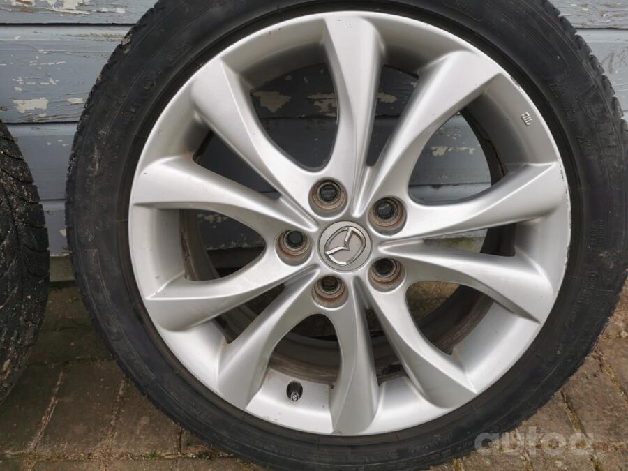 Mazda, valuveljed