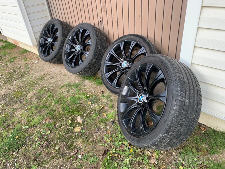 Bmw, valuveljed