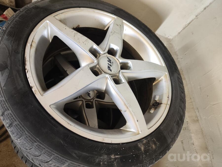 BMW, valuveljed