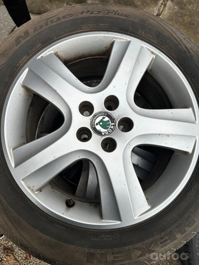 Skoda, valuveljed