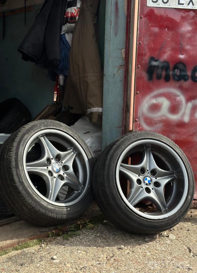 BMW, valuveljed