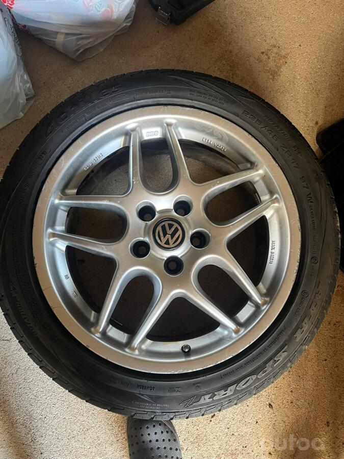 BBS, valuveljed