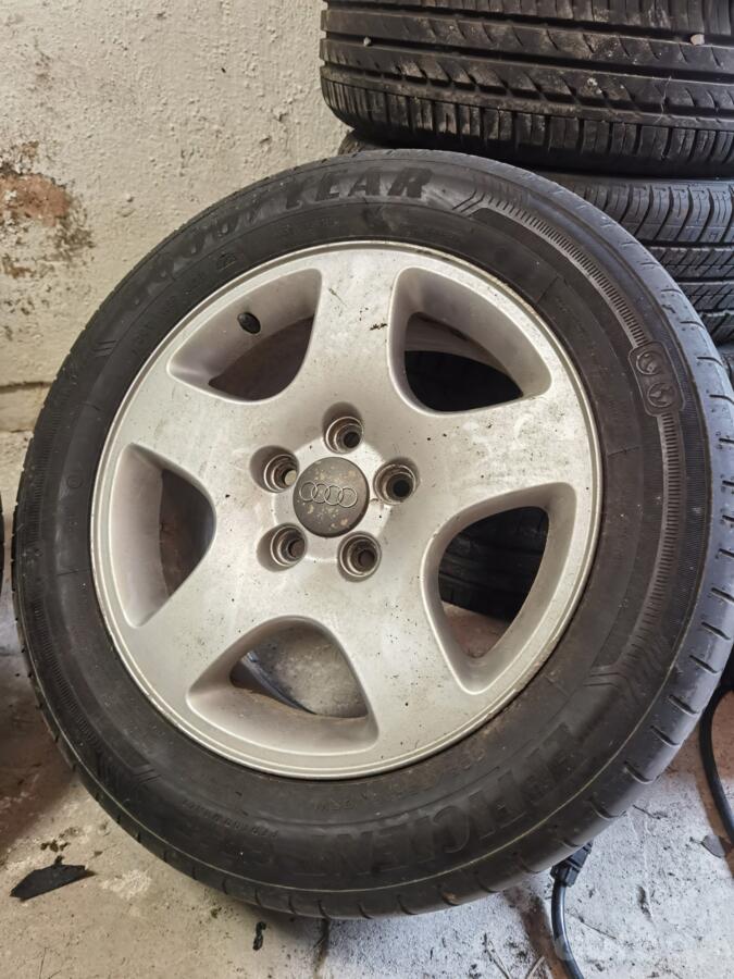 Audi, valuveljed