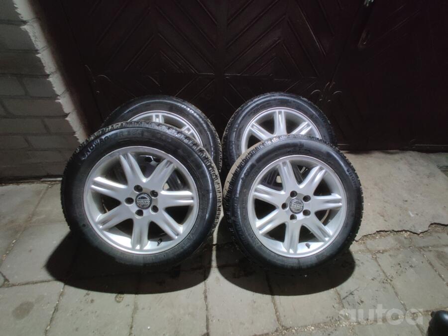 Volvo, valuveljed