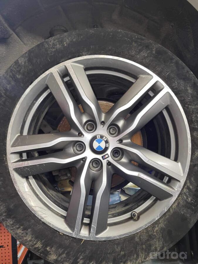 BMW, valuveljed