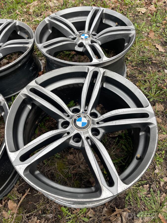 Bmw, valuveljed