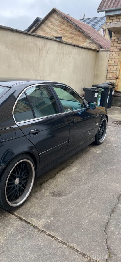 Bmw, valuveljed