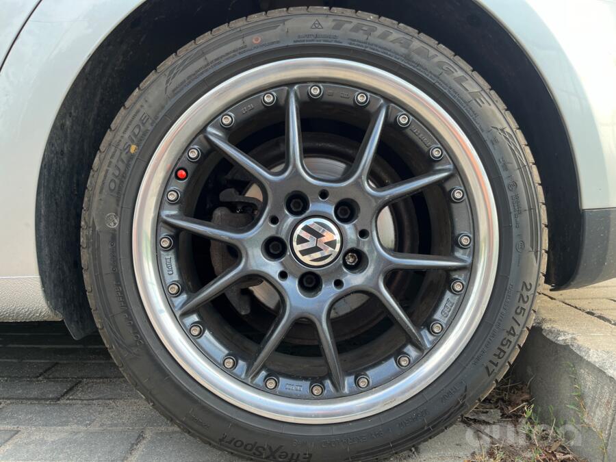 BBS, valuveljed