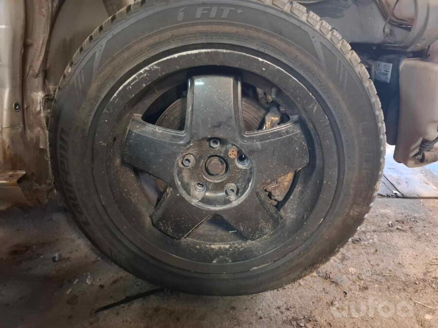 Volkswagen, valuveljed