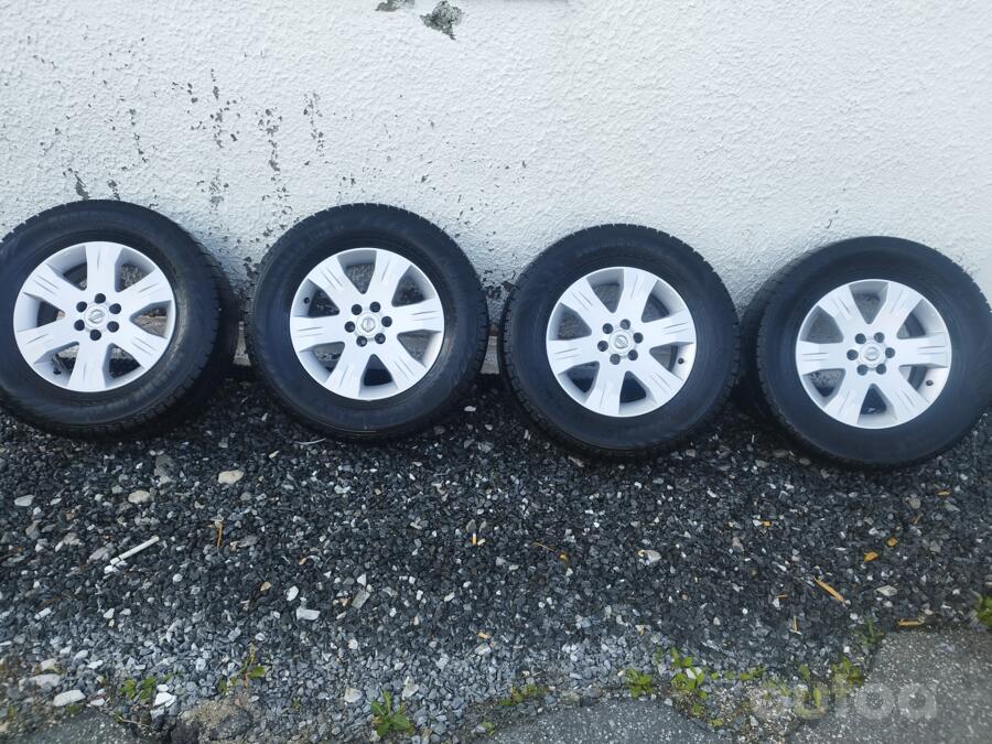 Nissan, valuveljed