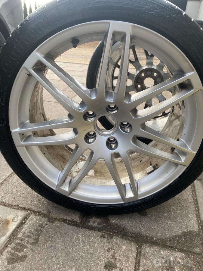Audi, valuveljed