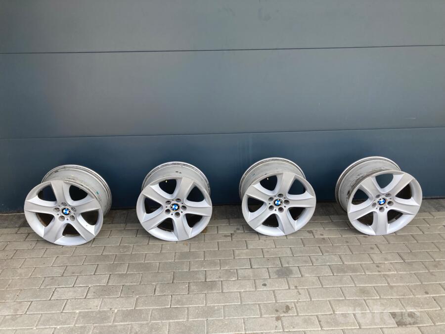 BMW, valuveljed