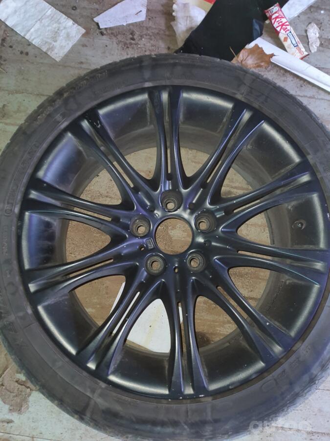 Bmw, valuveljed