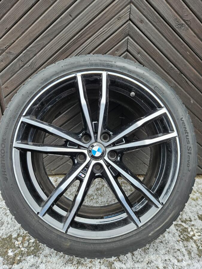 BMW, valuveljed
