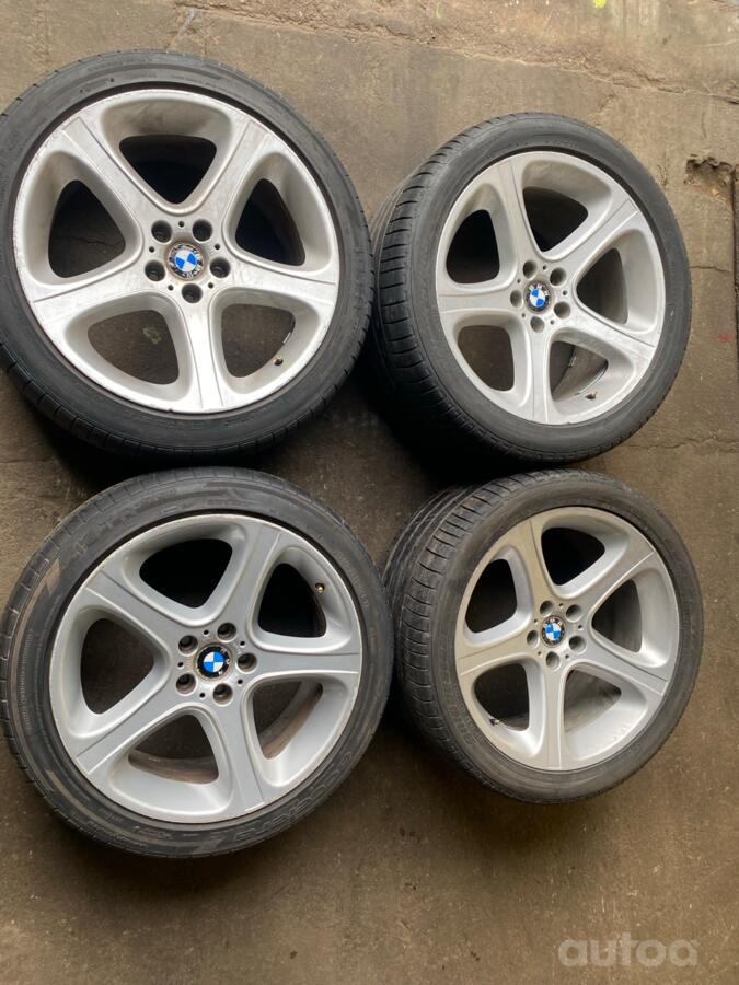 BMW, valuveljed