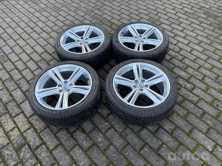 Volvo, valuveljed