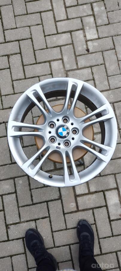 BMW, valuveljed