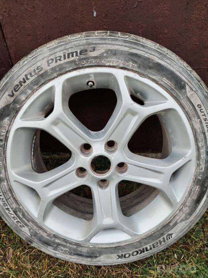 Ford, valuveljed