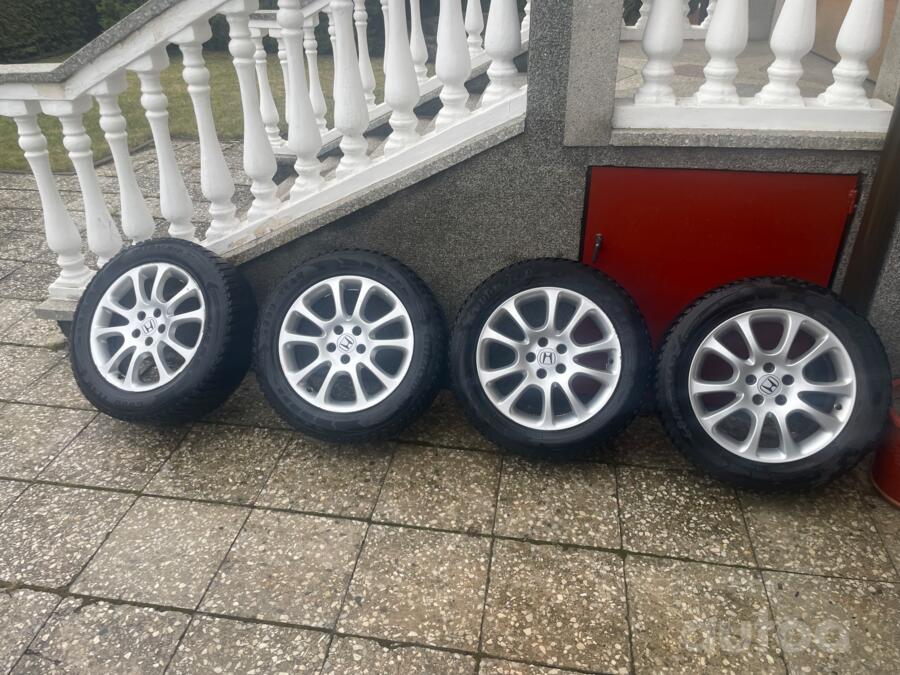 Honda, valuveljed