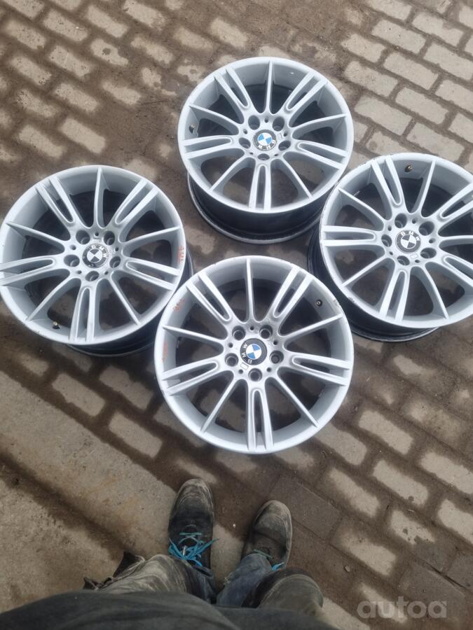 Bmw, valuveljed