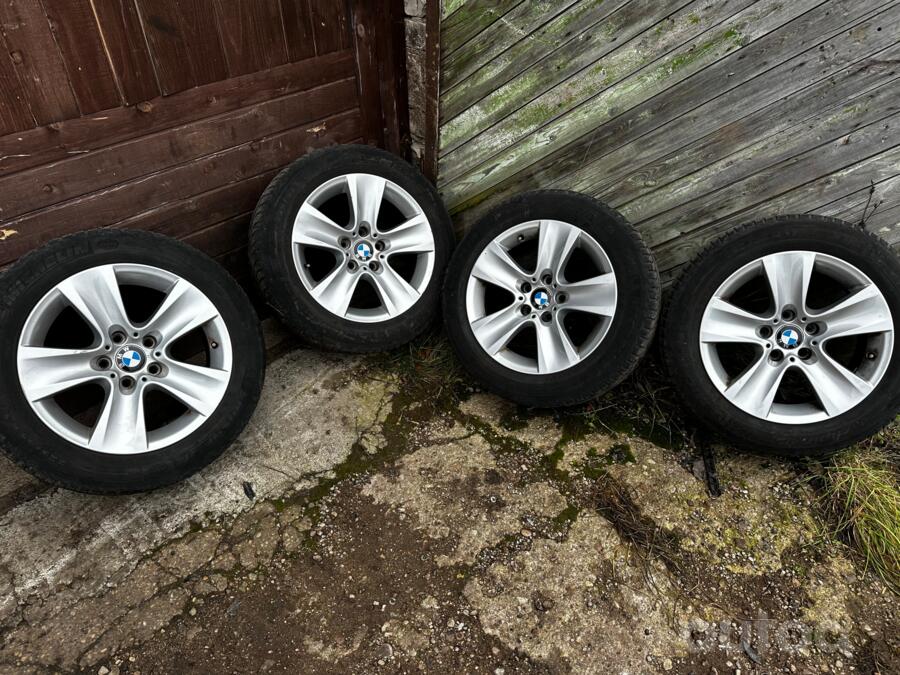 BMW, valuveljed