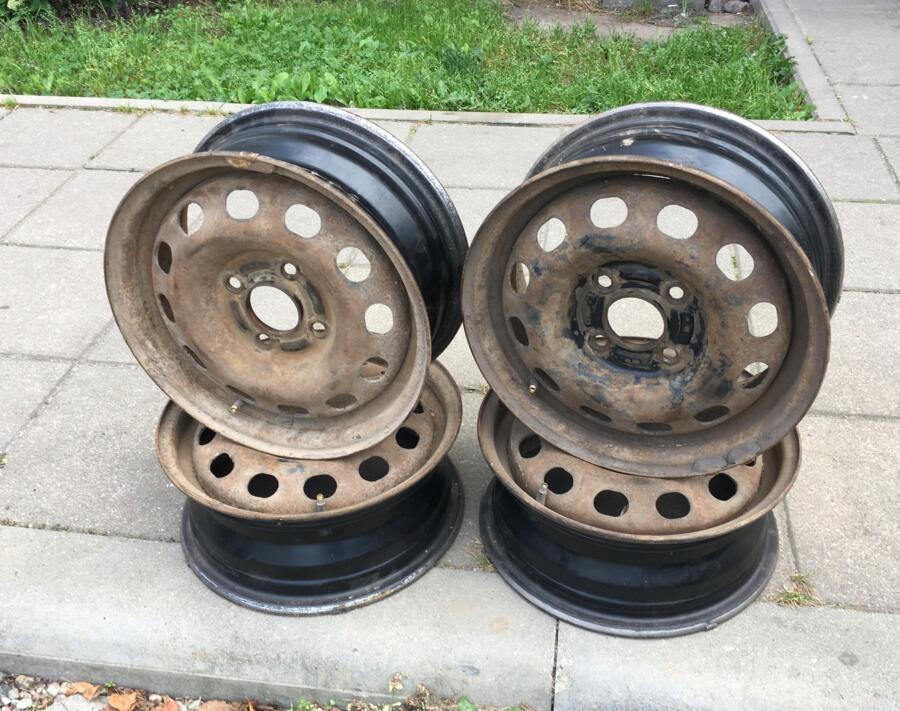 Ford, terasest stantsitud