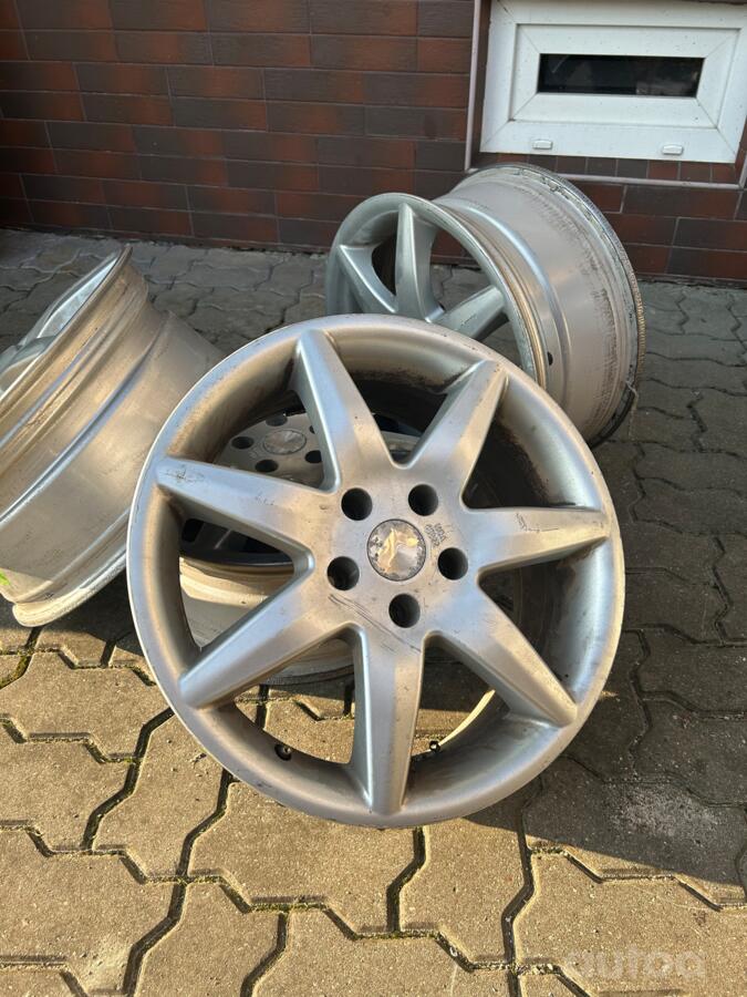 Mercedes, valuveljed