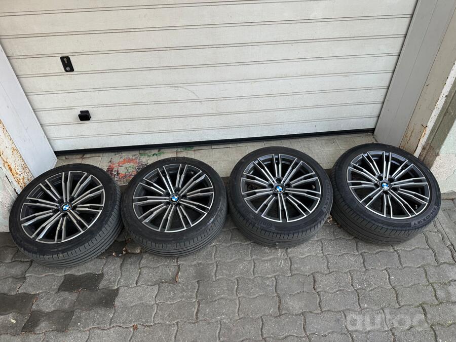 Muu, valuveljed