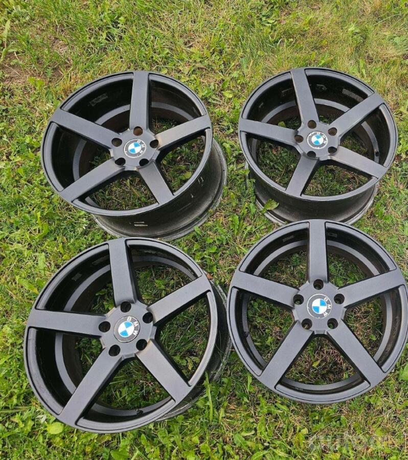 Vossen, valuveljed