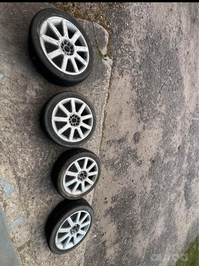 Audi, valuveljed