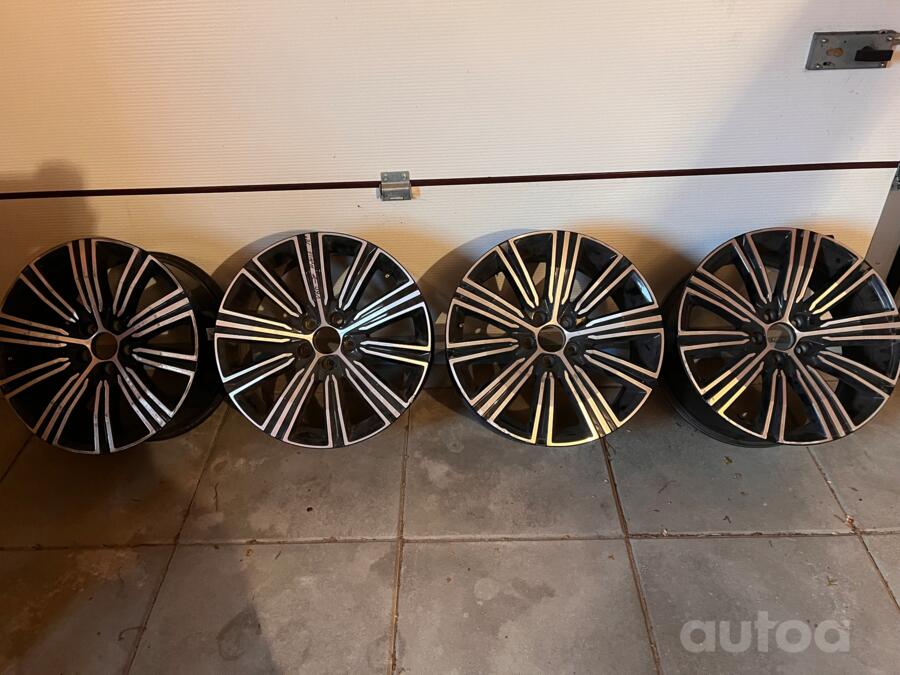 Volvo V60, valuveljed