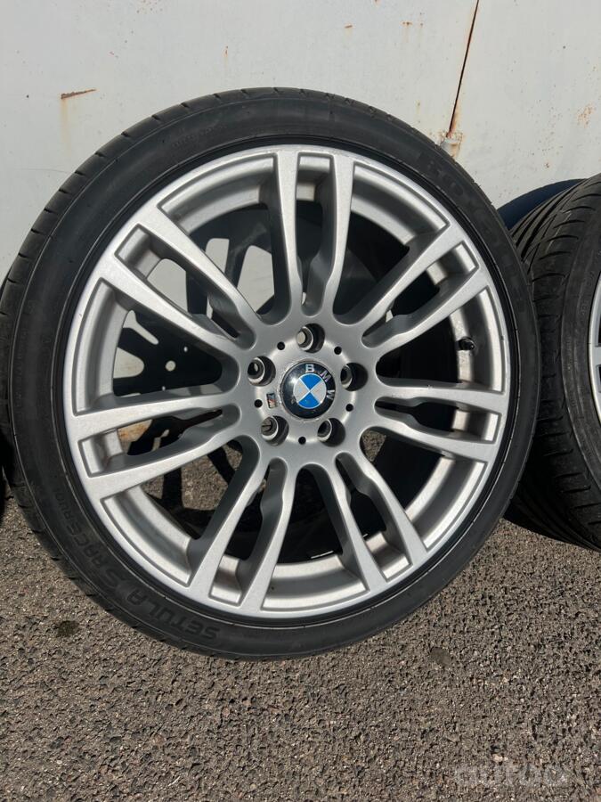 BMW, valuveljed