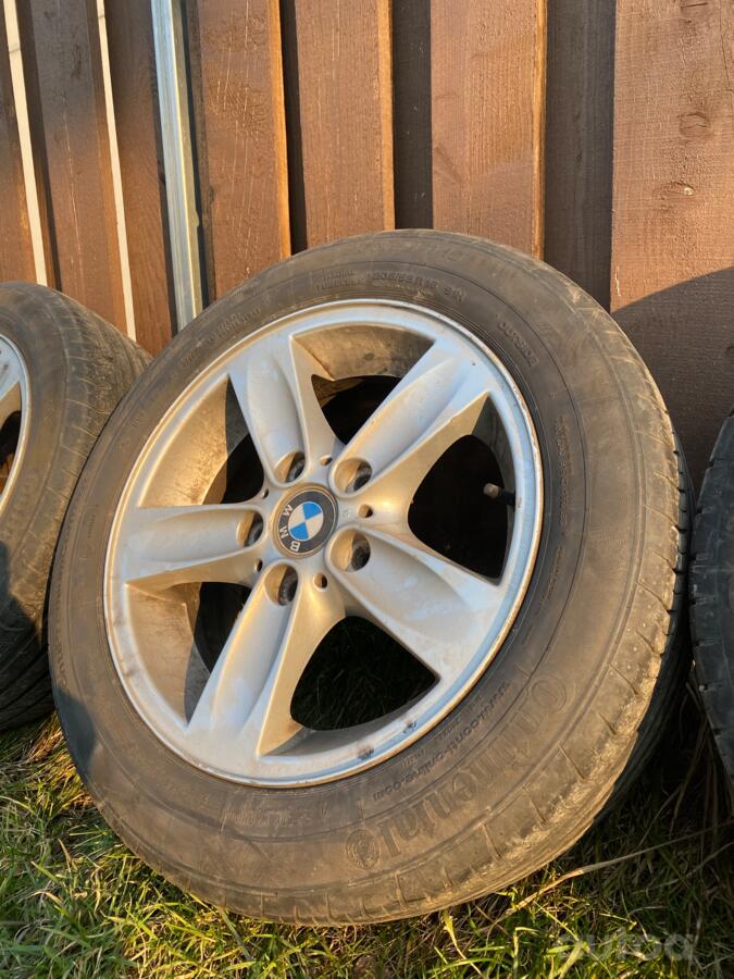 BMW, valuveljed