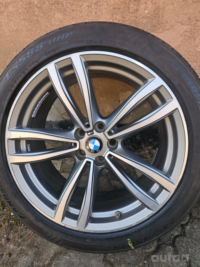 Bmw, valuveljed