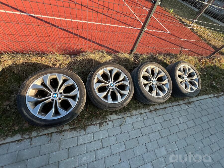 BMW, valuveljed