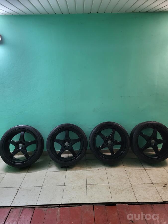 Audi, valuveljed