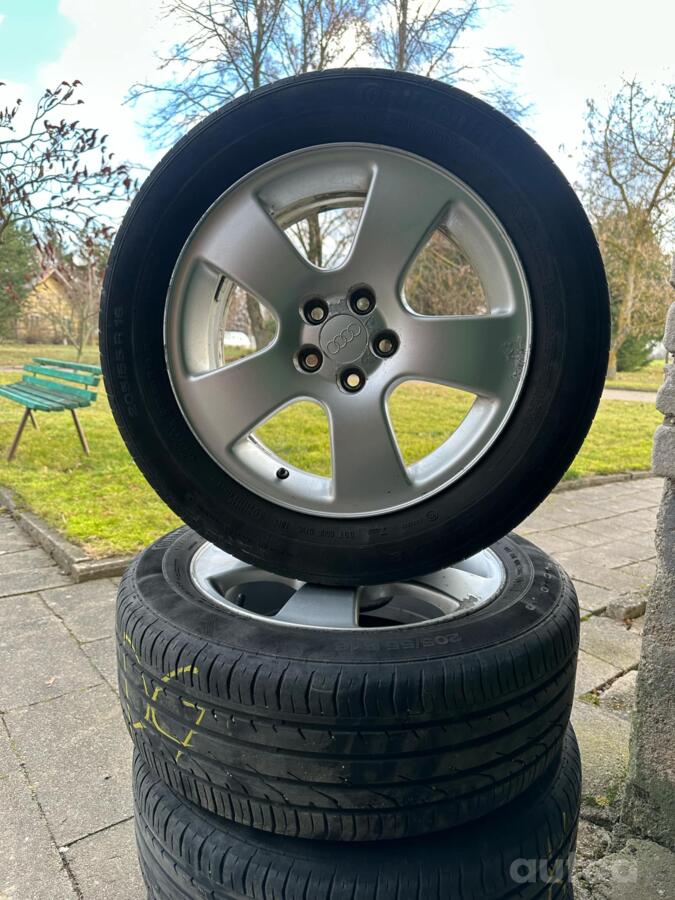 Audi, valuveljed