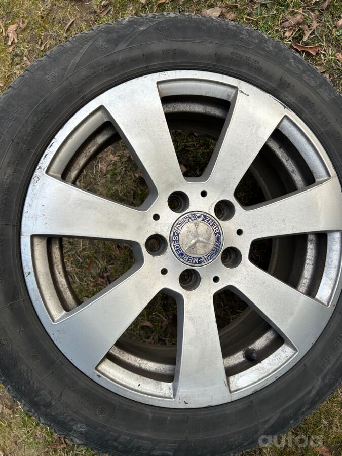 Mercedes, valuveljed
