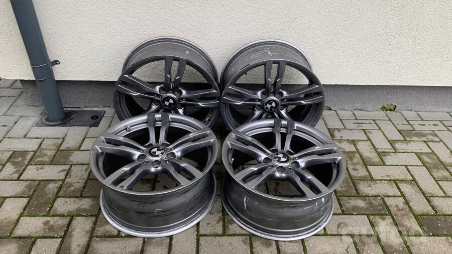 BMW, valuveljed