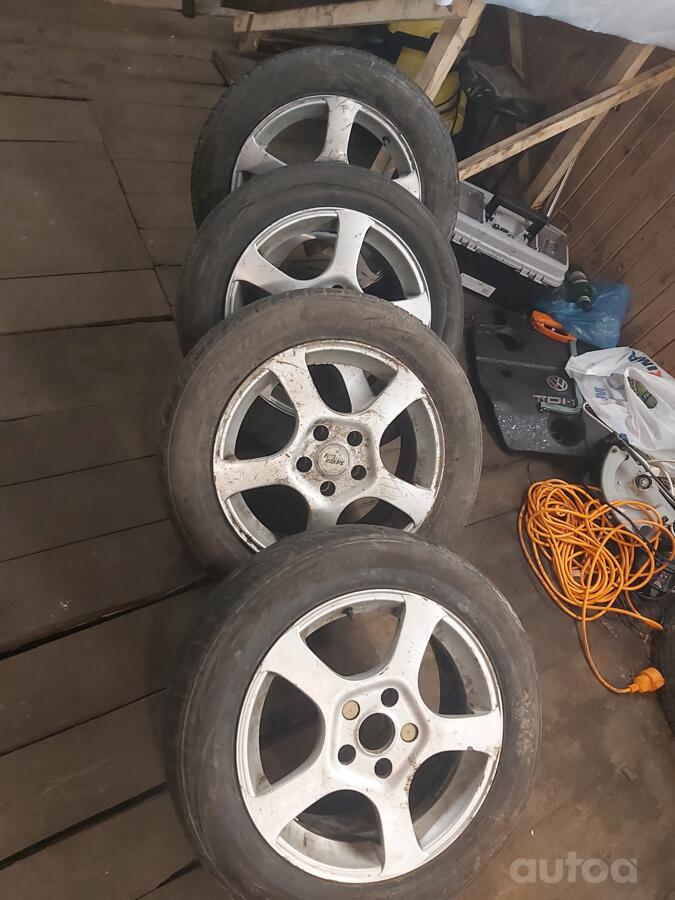 Audi, terasest stantsitud