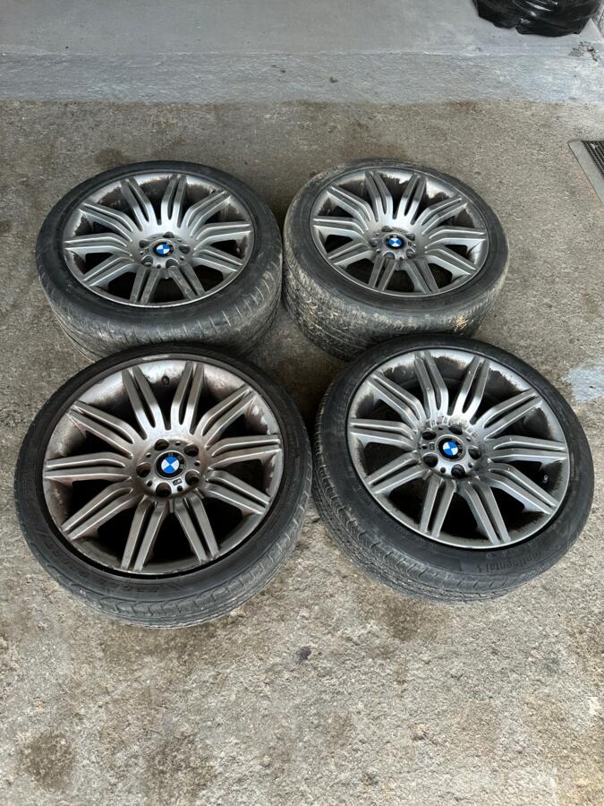 BMW, valuveljed