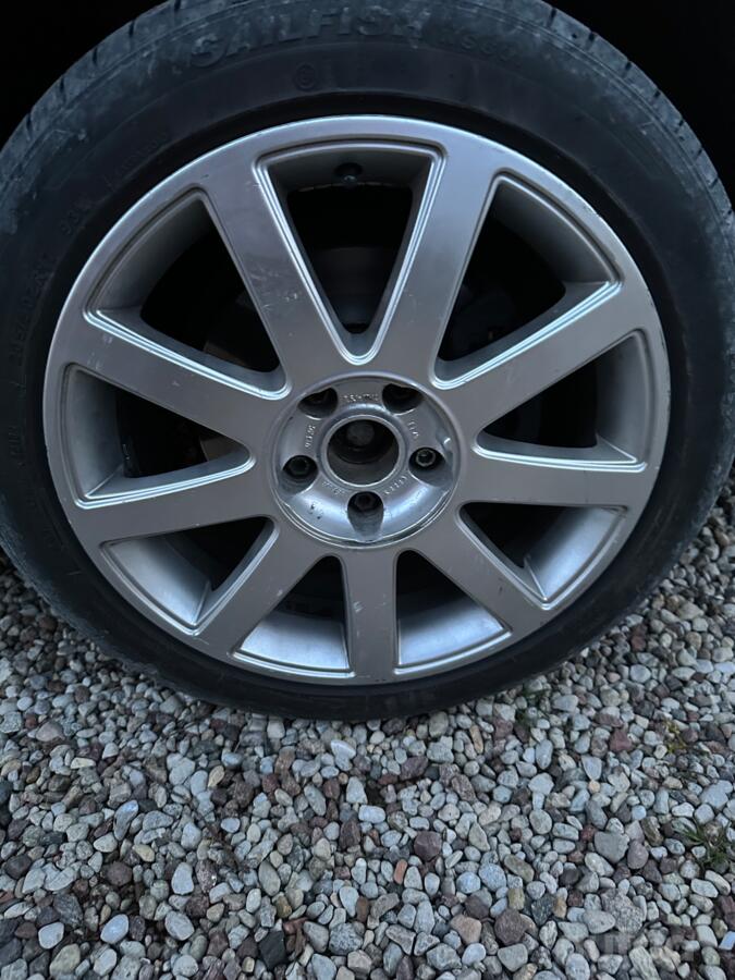 Audi, valuveljed
