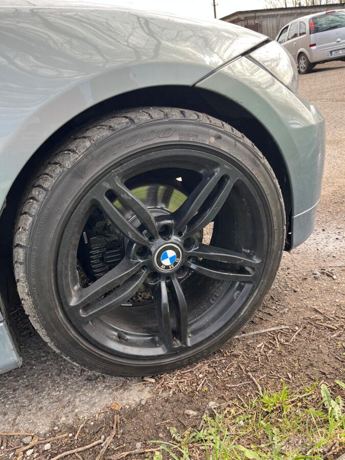 Bmw, valuveljed