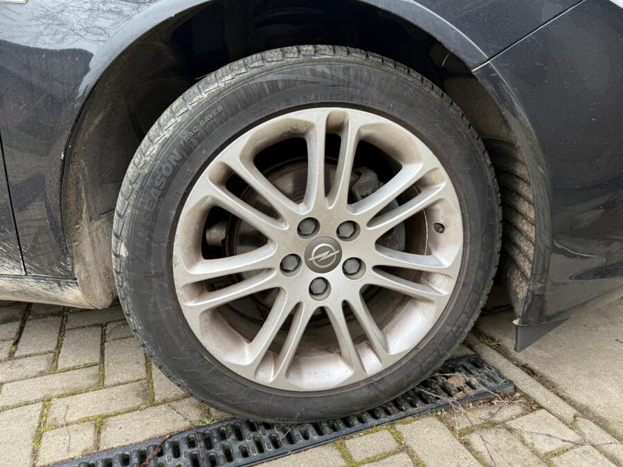 Opel, valuveljed
