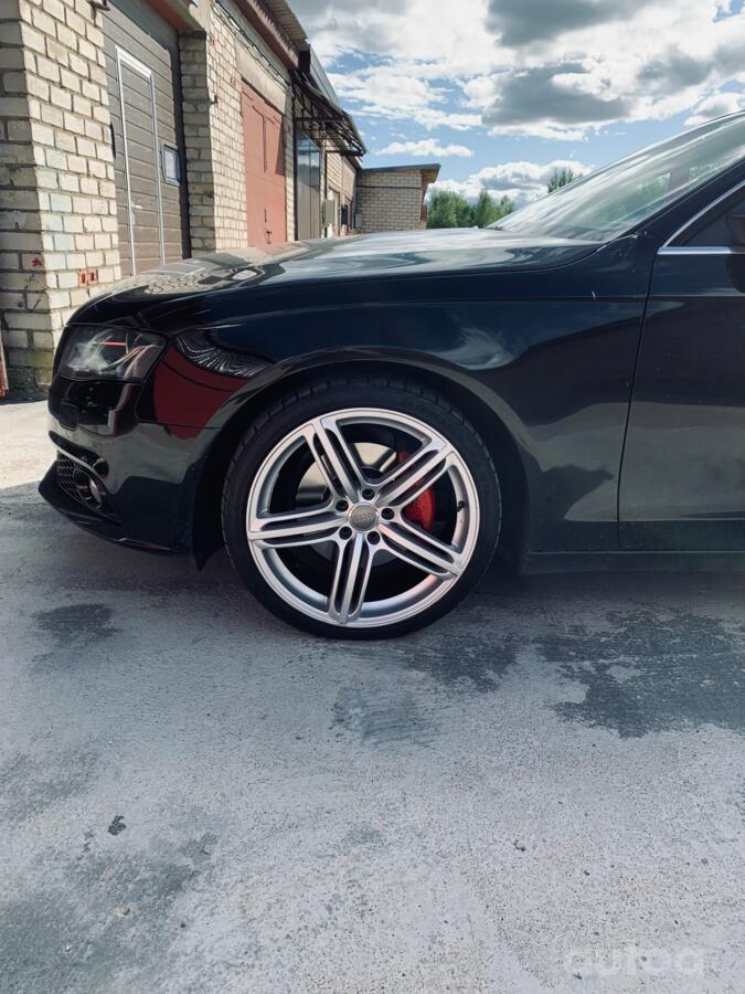 Audi, valuveljed