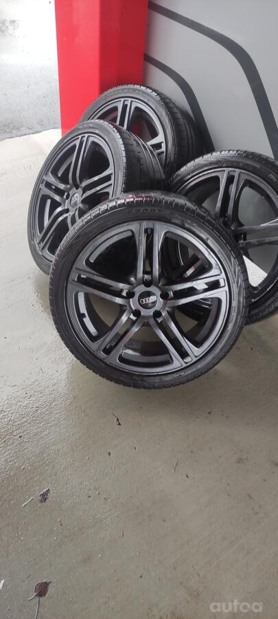R18 Audi, valuveljed