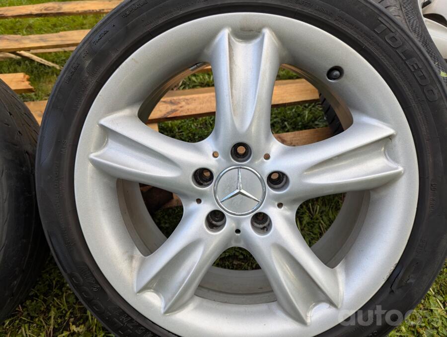Mercedes, valuveljed