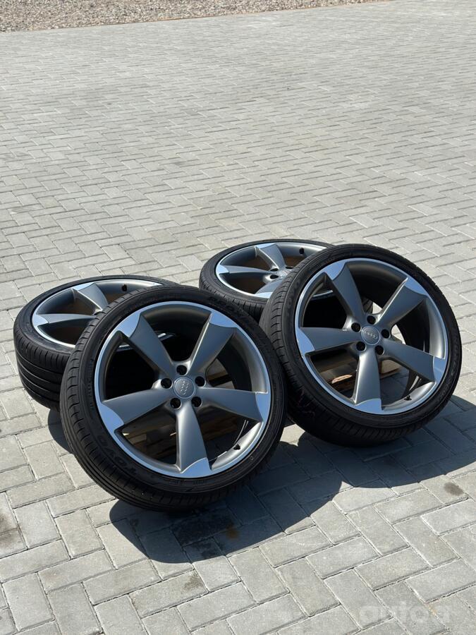 Audi, valuveljed